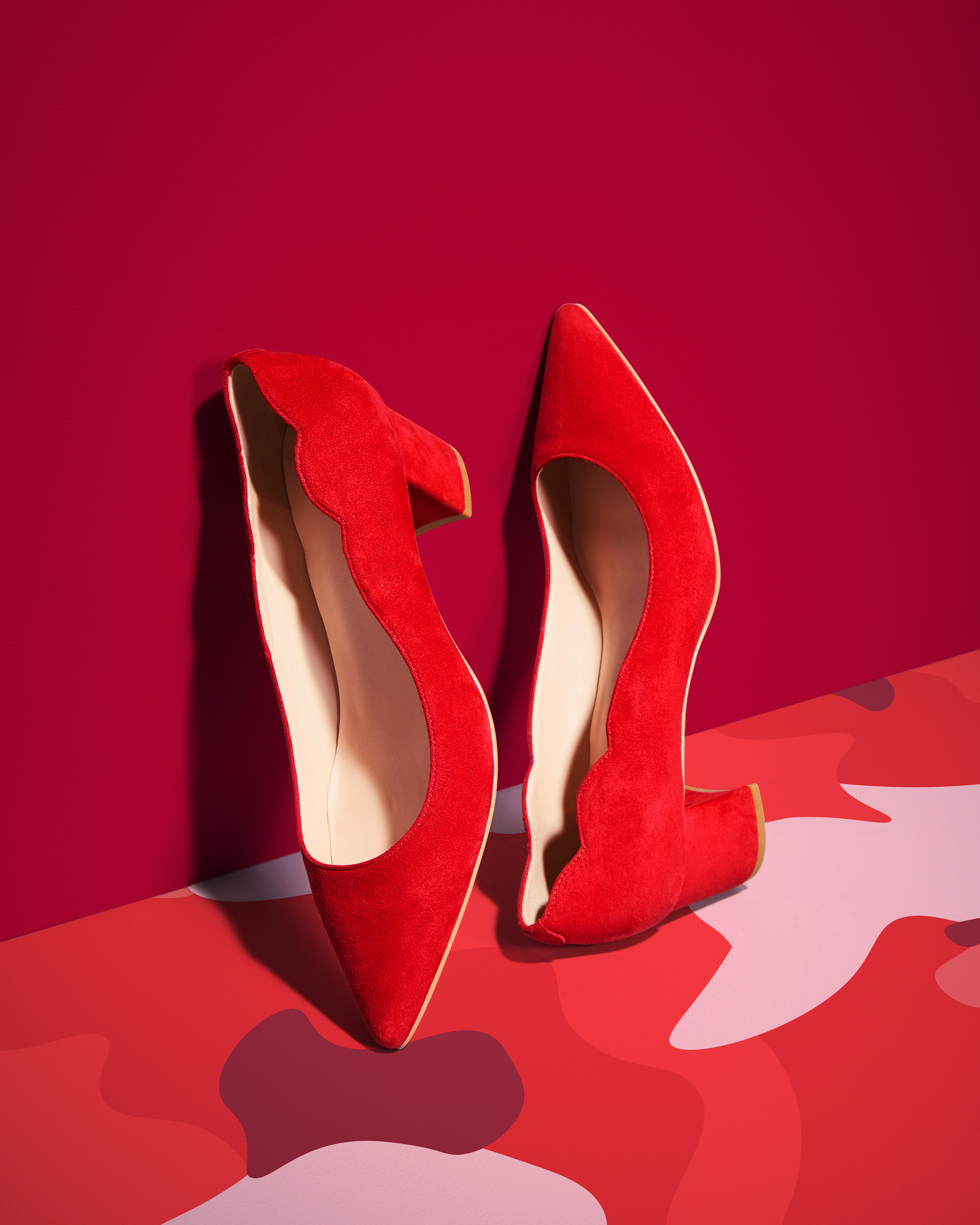 50234_TJ_NY_GO_SHOES_3_RED_PUMPS_072-R